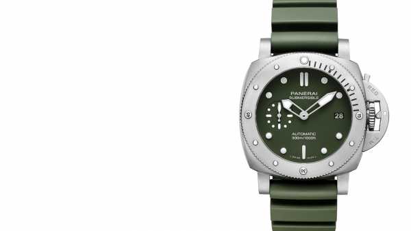 PANERAI - Submersible Verde Militaire 42mm