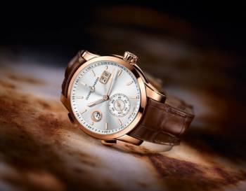 ULYSSE NARDIN - Dual Time Manufaktur